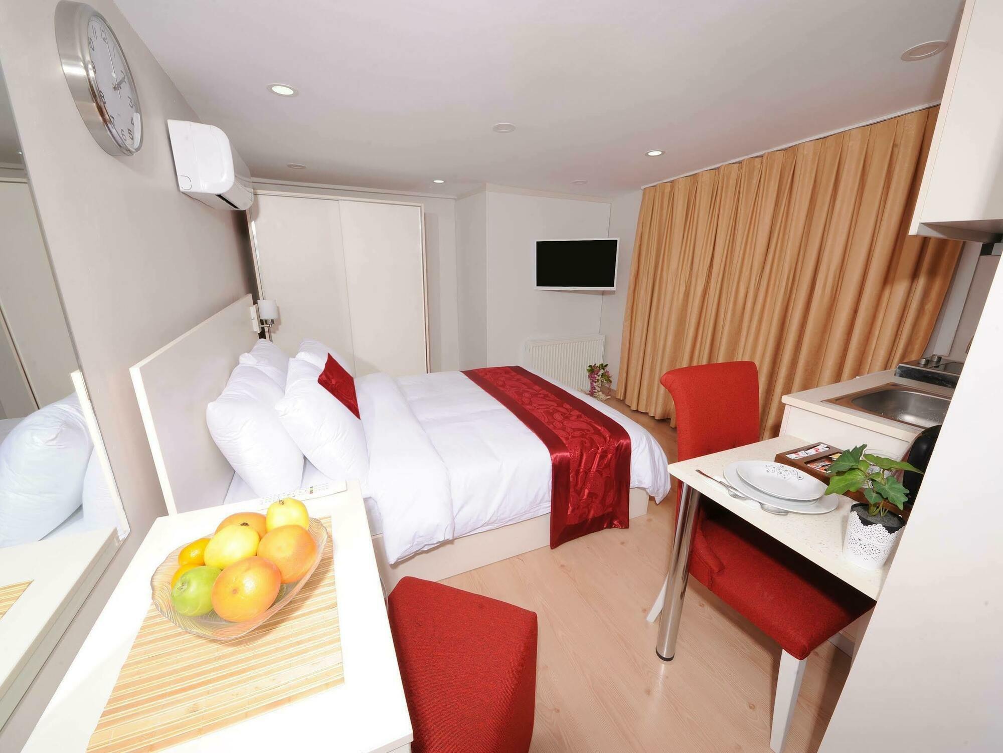 Gazel Suites Downtown อิสตันบูล ภายนอก รูปภาพ